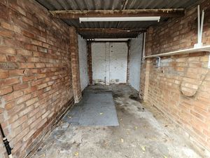 Photo 13- click for photo gallery